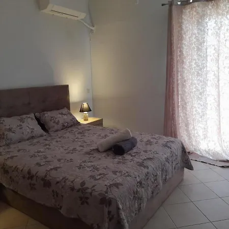 Apartment Metro-central Beachside